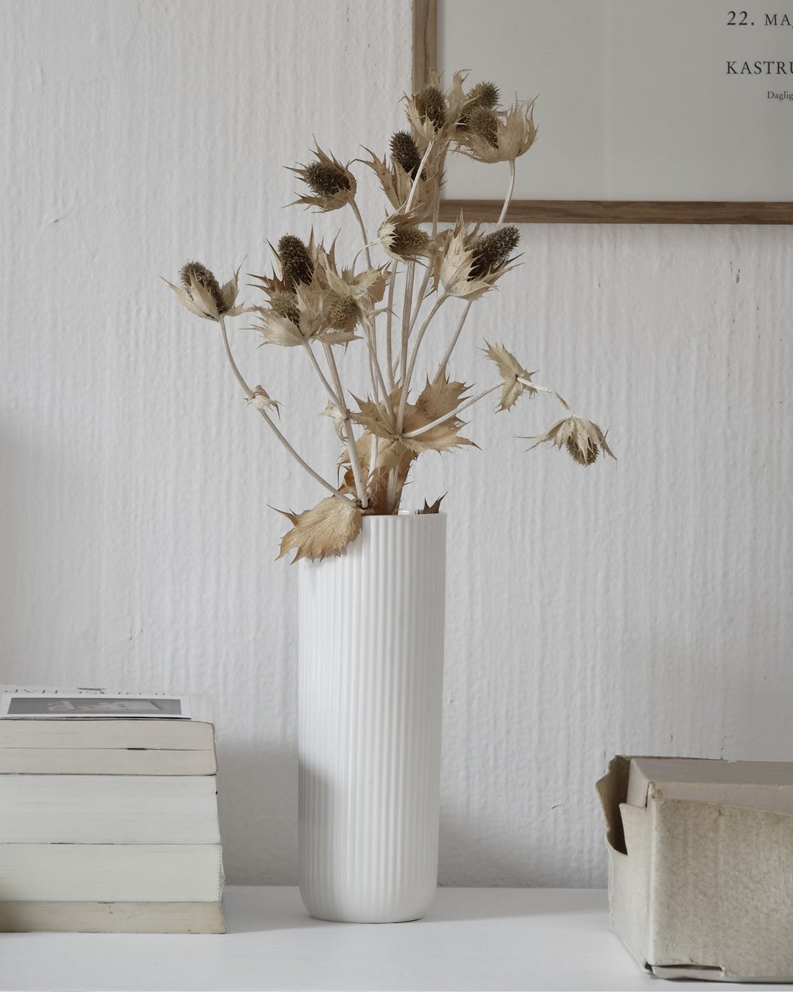 Archive Studio Carafe White Karaffe Vase